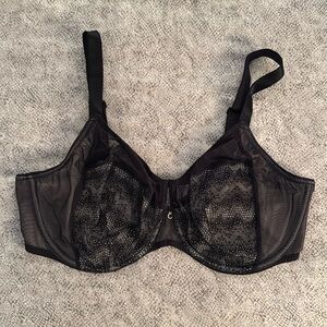 Chantelle Black Lace Bra (Like New)